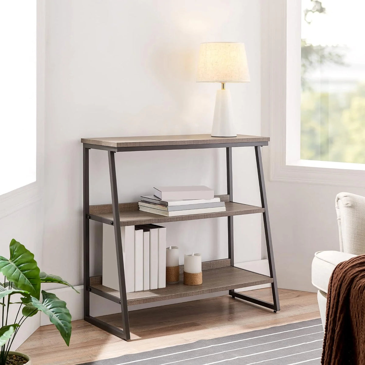 Rustic Oak/Black Shelves And Sides I79621