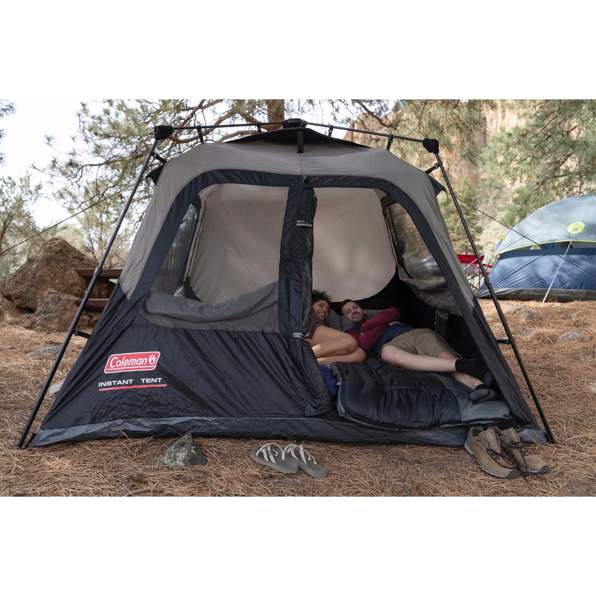 6-Person Cabin Camping Tent with Instant Setup B2954
