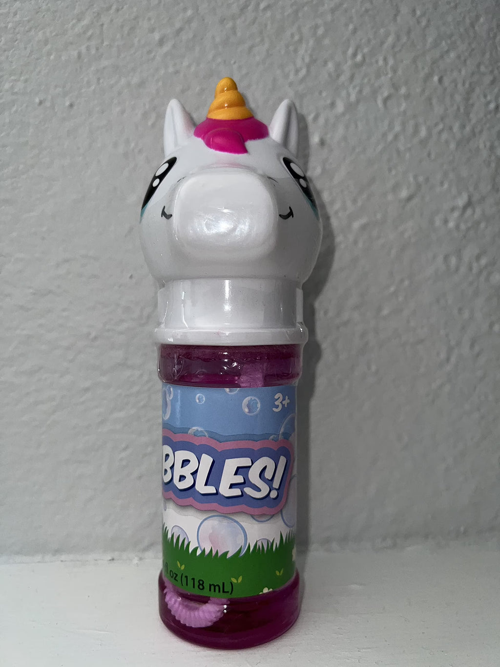Bubble Solution with 3-Ring Wand and Animal Lid H456