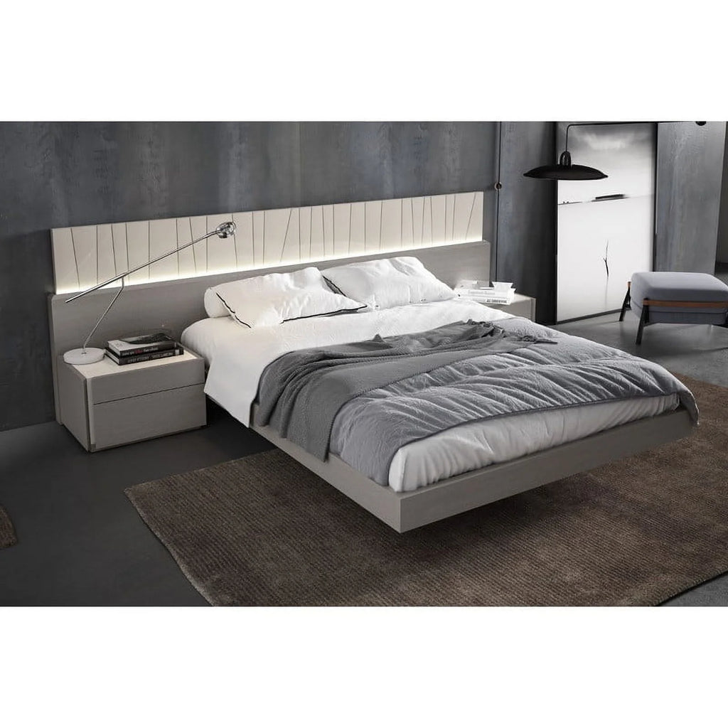 Gray Queen 3-Piece Bedroom Set R177